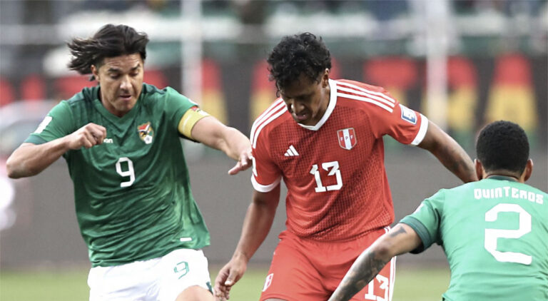 Selección peruana se hunde pierde con Bolivia y es última en las