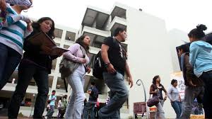 Comisión de Educación rechaza dictamen que pretendía dar licencias permanentes a las universidades
