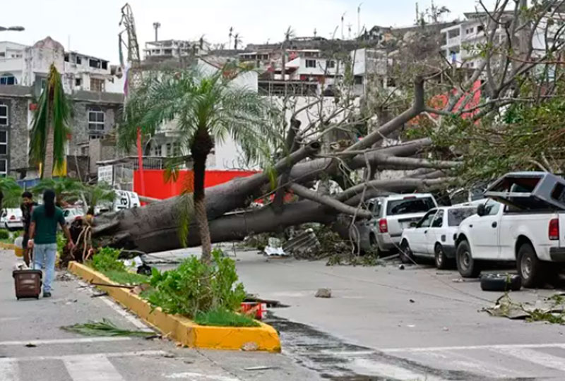 Ya son 48 los fallecidos por el paso del huracán ‘Otis’ por México