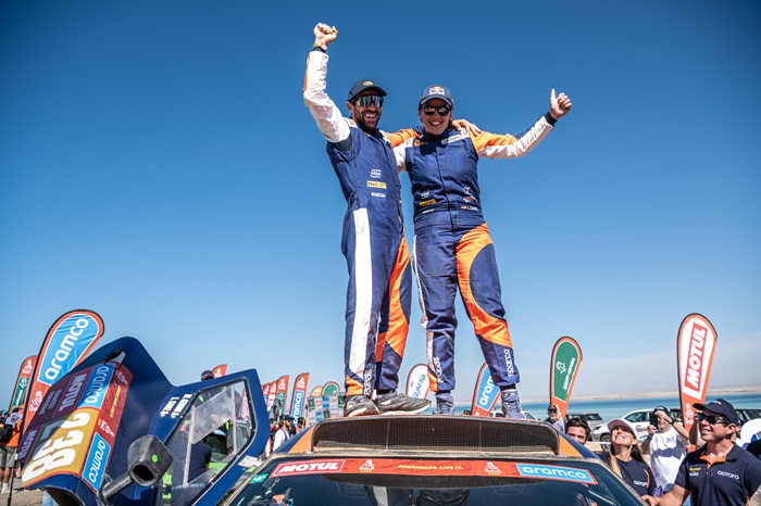 Spectacular final Top 15 of Laia Sanz and Maurizio Gerini in the 2024 Dakar Rally