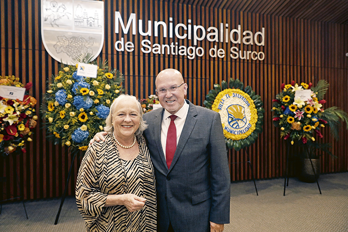 Carlos Bruce Teatro Municipal_RevistaCaretas_2713