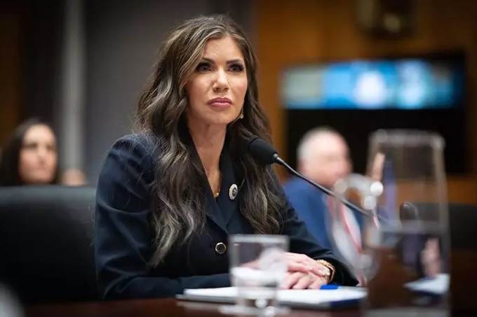Kristi Noem, secretaria de Seguridad Nacional de Estados Unidos.