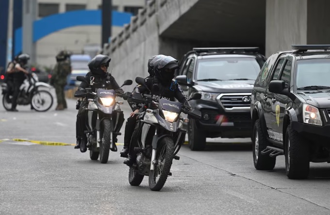 Ecuador policía