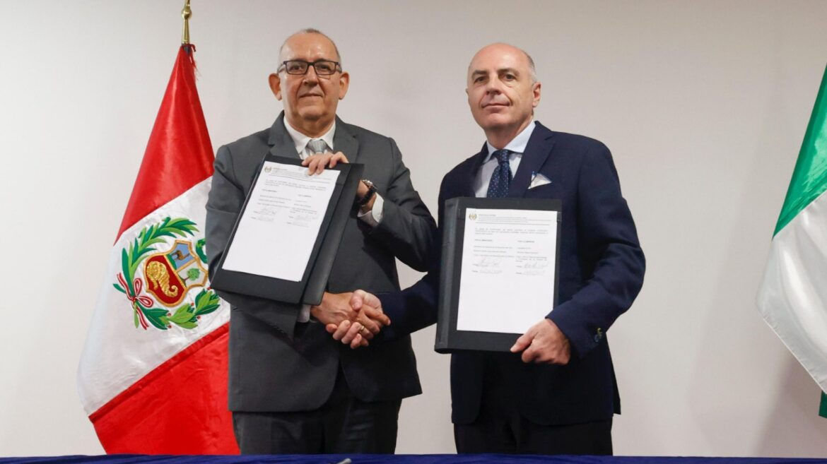 55820227-367a-461e-92b3-b94b10254a80