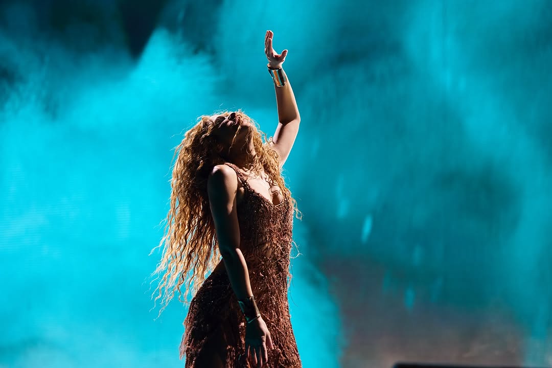 Shakira cancela su concierto en Lima tras ser internada - Caretas