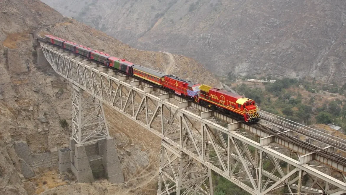 tren-macho-andina