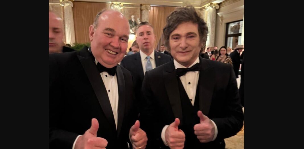 Javier Milei + Rafael Lopez Aliaga – Revista Caretas – 2718