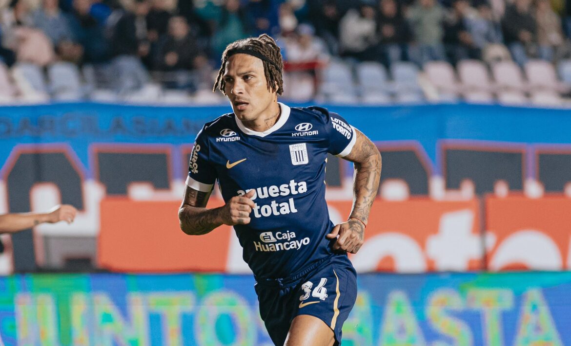 Paolo Guerrero. Alianza Lima Paolo Guerrero. Alianza Lima