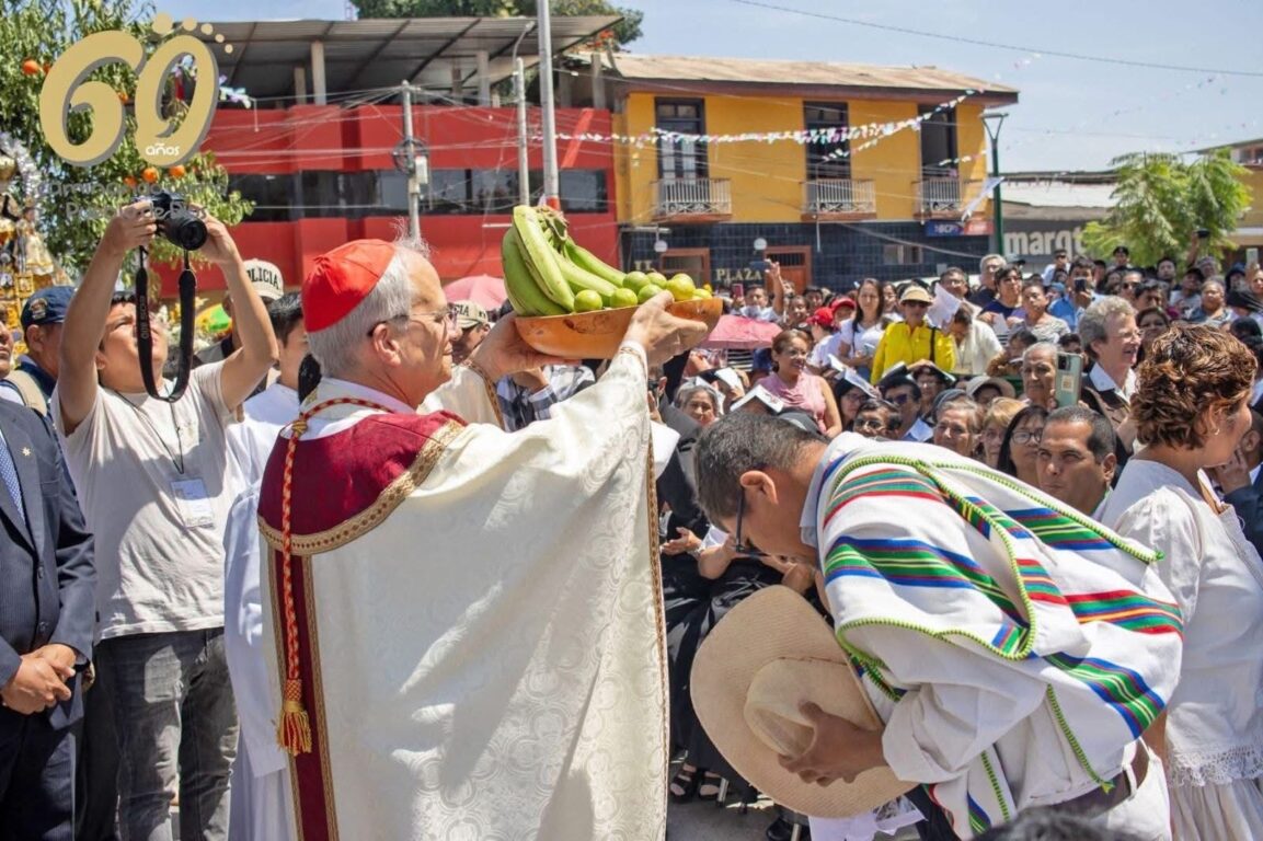 El papa León XIV durante una actividad en las calles de Chiclayo (FOTO: Difusión)