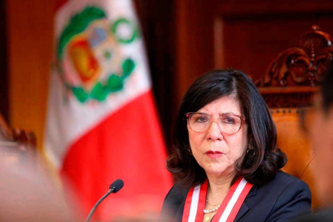 1129443-janet-tello-1