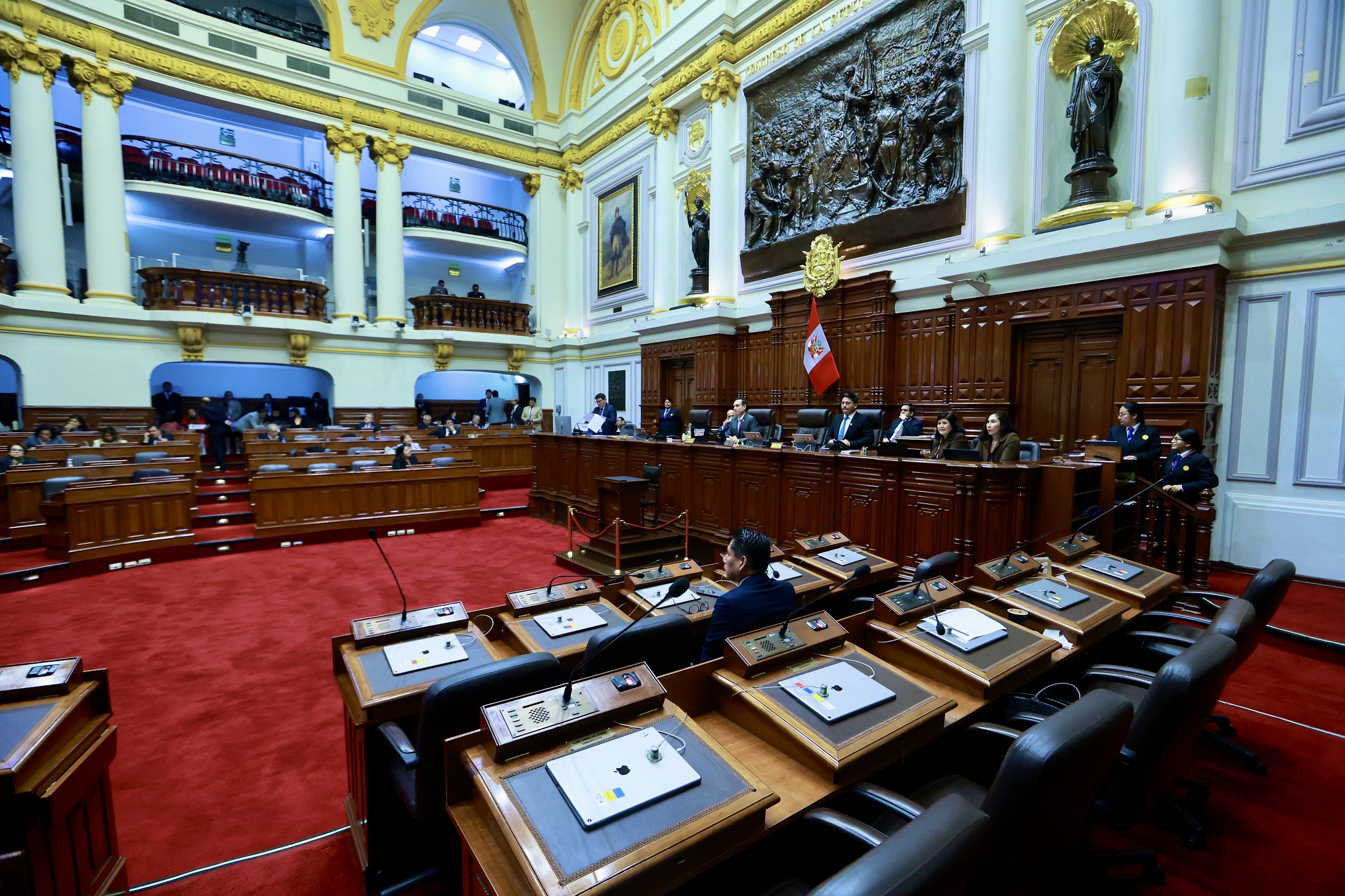 Pleno del Congreso se reunirá este jueves 16 para debatir proyectos clave