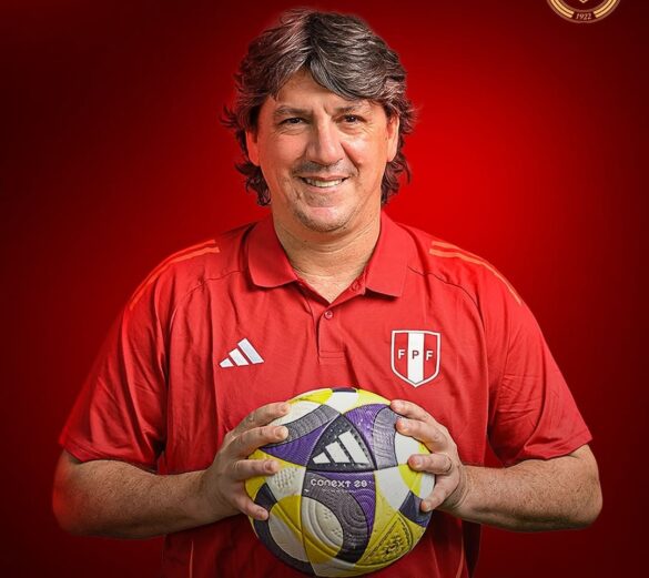 Jean Ferrari asumió como director general de fútbol de la FPF - Caretas  home_principal_secundario