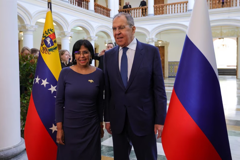 Delcy Rodriguez y Sergei Lavrov Delcy Rodriguez y Sergei Lavrov