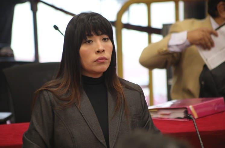 betssy chavez congreso roberto palomino