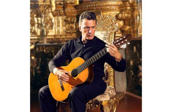 Javier Echecopar