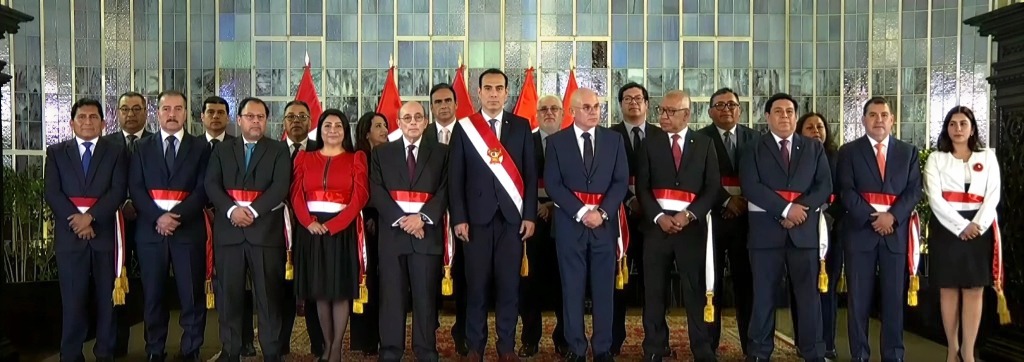 José Jerí designa a 18 nuevos ministros con Ernesto Álvarez a la cabeza