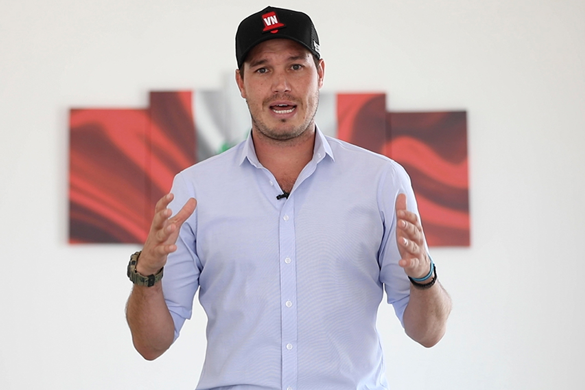 George Forsyth será candidato presidencial por Somos Perú