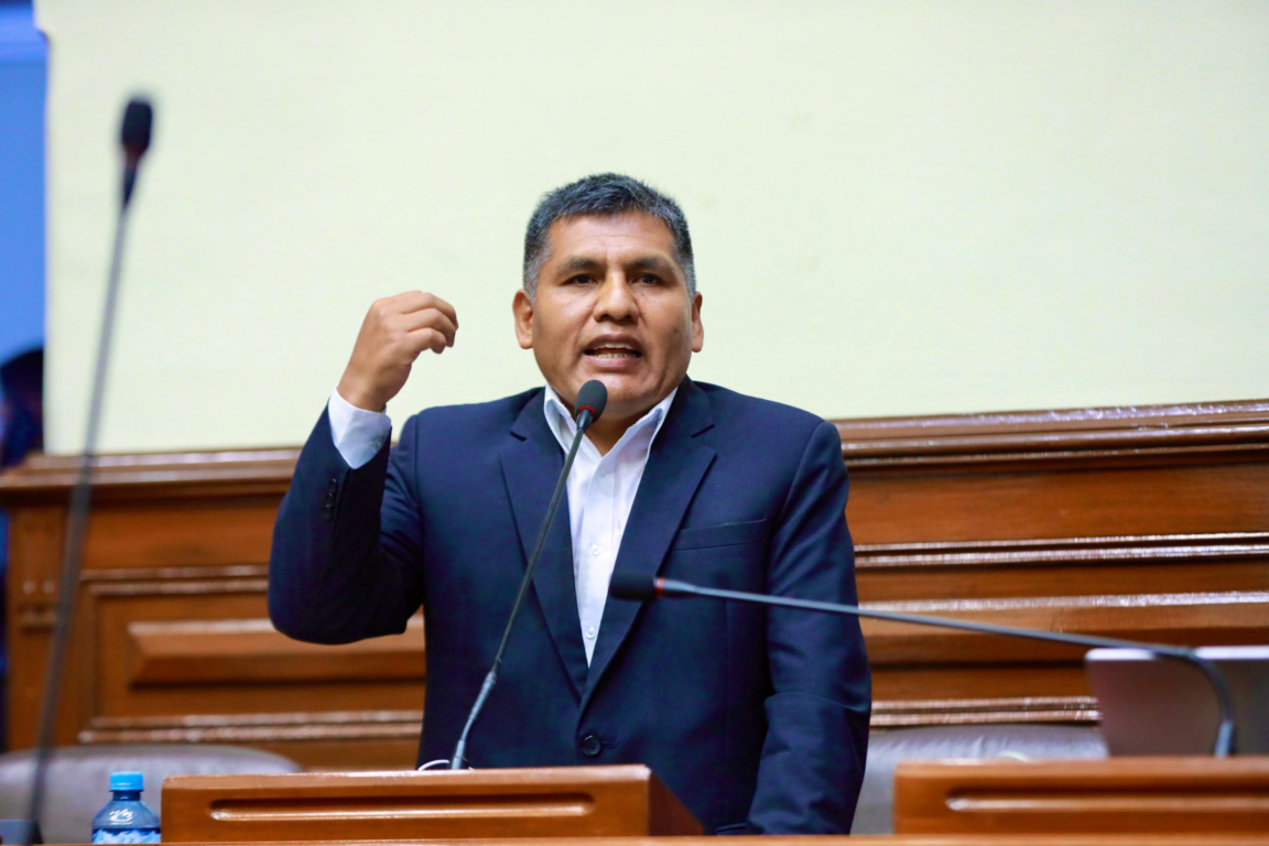Jaime Quito impulsa moción de censura contra Mesa Directiva y presidente José Jerí
