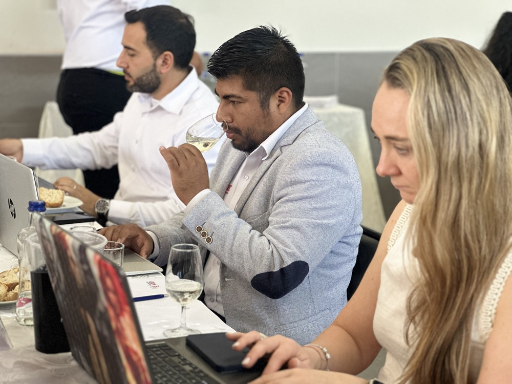 Concurso Nacional del Vino Peruano y el I Concurso Internacional de Vinos de Origen y Patrimonio