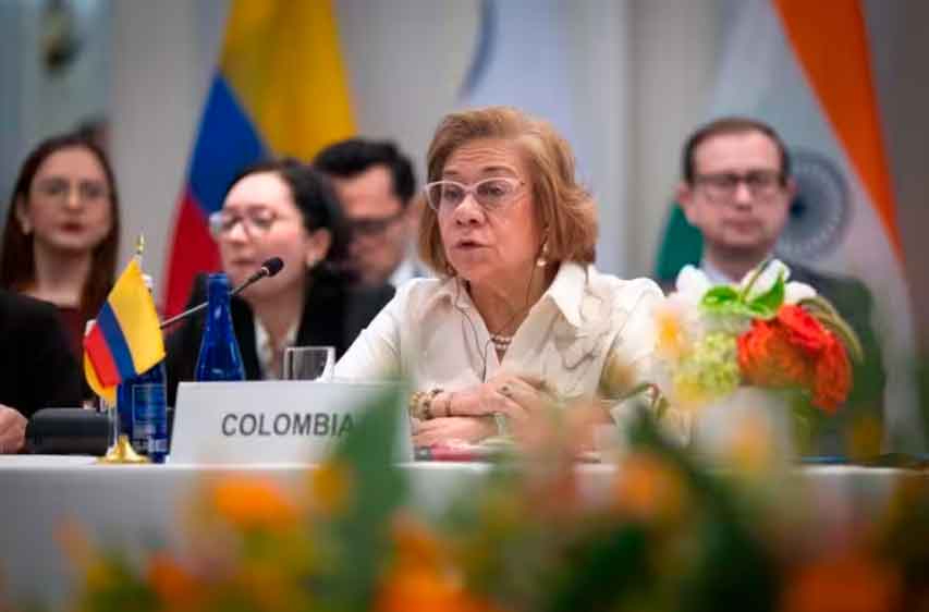Ministra de Exteriores de Colombia, Rosa Villavicencio
