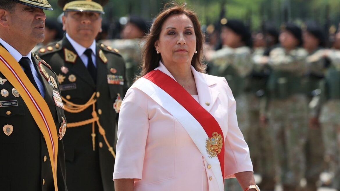 Dina Boluarte podrá salir del país