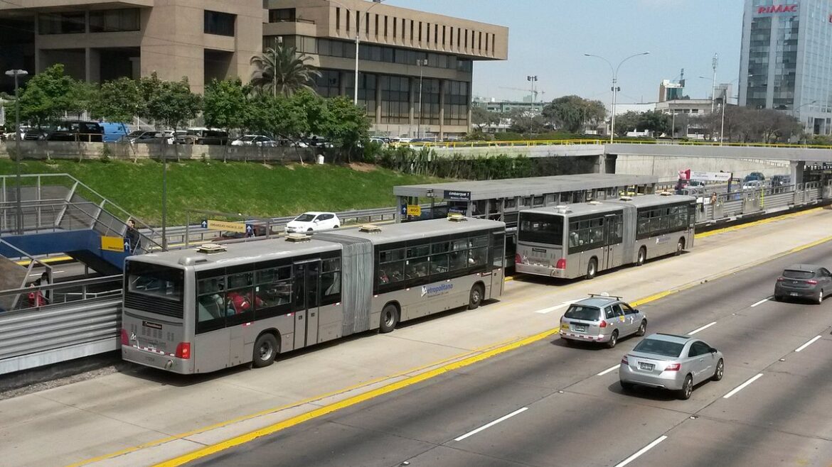 ATU compra nuevos buses