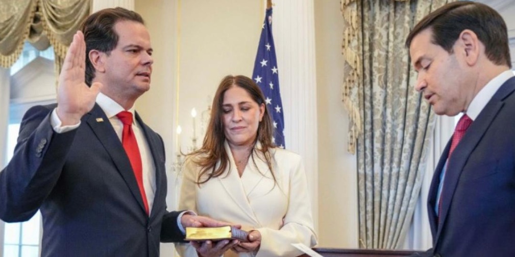 Barnie Navarro, embajador de EE. UU. en Perú