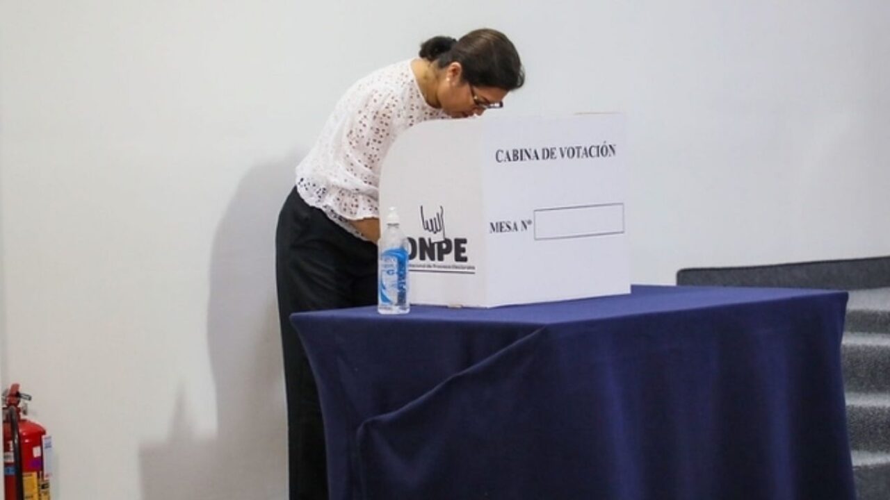 ONPE aseguró haber entregado todo el material electoral para las elecciones 2026.
