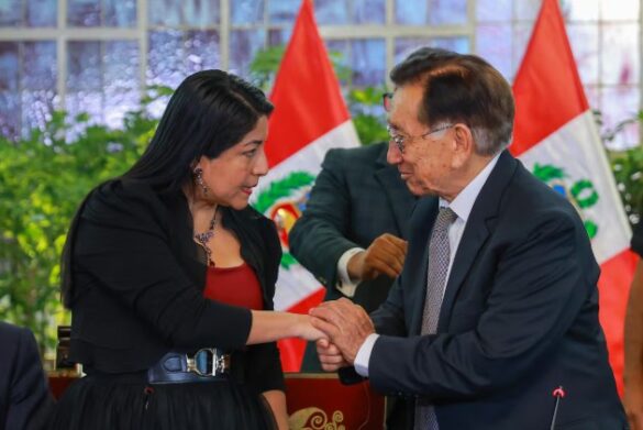 <? htmlspecialchars($article['title_ai']) ?>