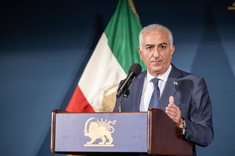 hijo del sah de Irán, Reza Pahlavi