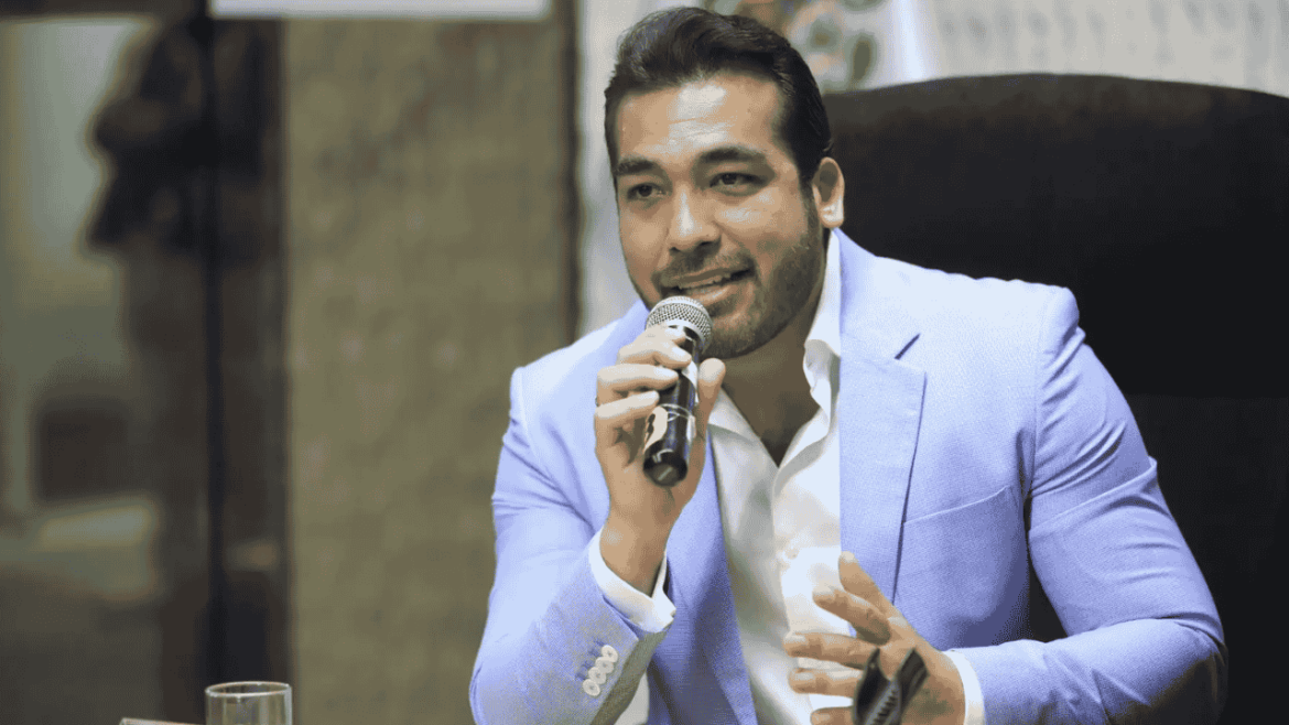 Álvaro Paz de la Barra en el debate presidencial 2026