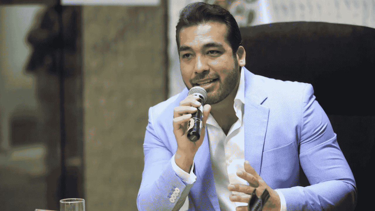 Álvaro Paz de la Barra en el debate presidencial 2026