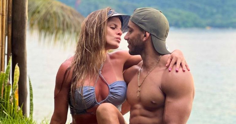 Columna La república del ampay.