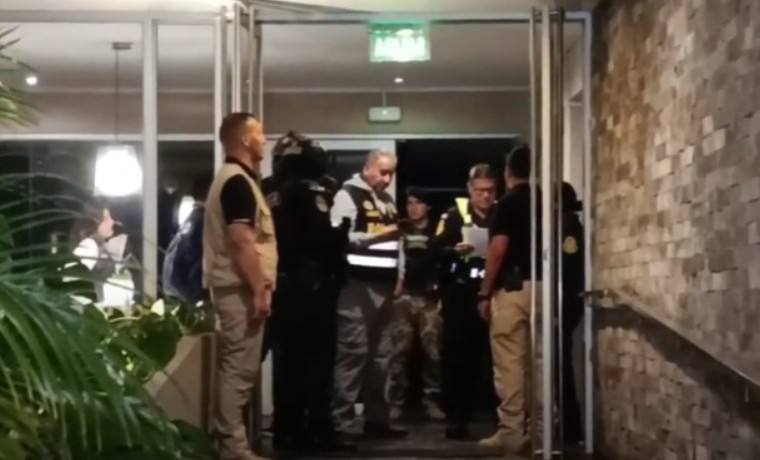 extorsionadores dinero en casino de miraflores