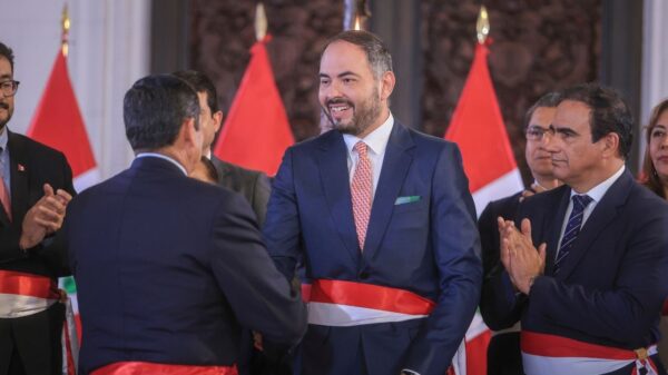 ministro de Defensa, Amadeo Flores Carcagno