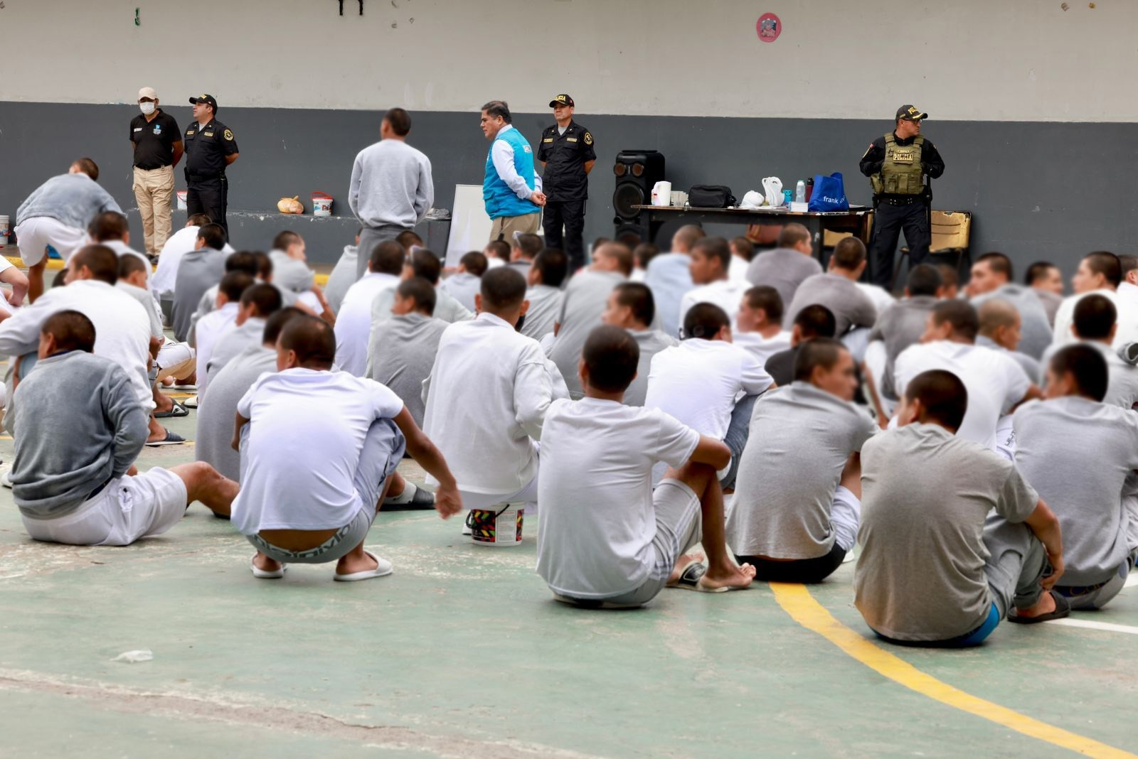 Megaoperativo en centros juveniles: más de 400 agentes intervienen a nivel nacional