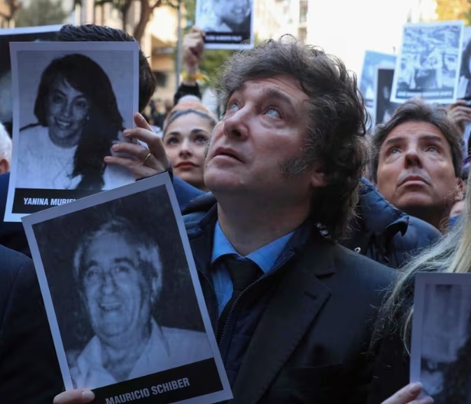 Javier Milei en el centro comunitario judío Amia