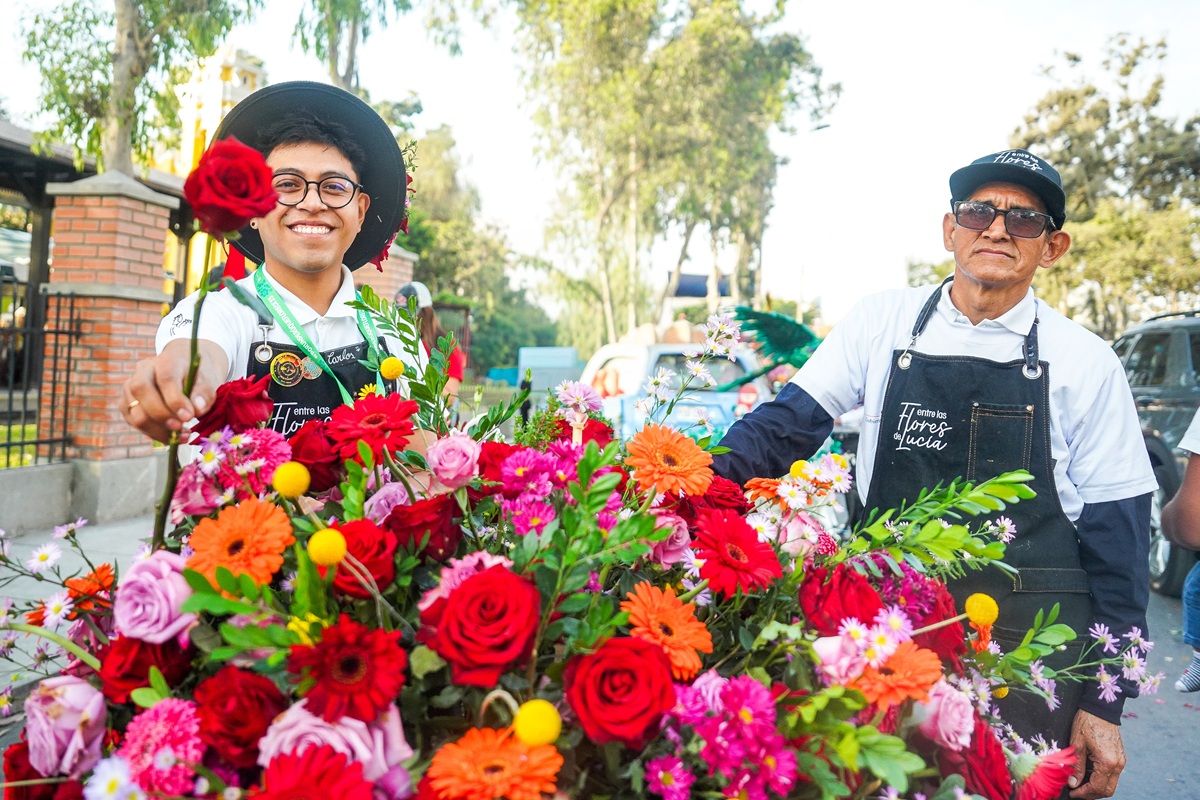 Más de 7,000 productores de flores abastecen mercados por Semana Santa