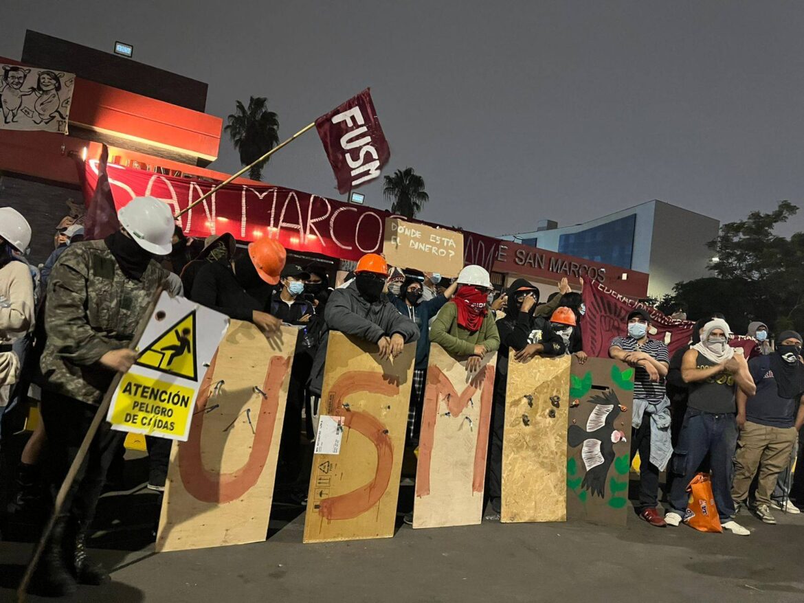 Toma de San Marcos: alumnos siguen en protesta.