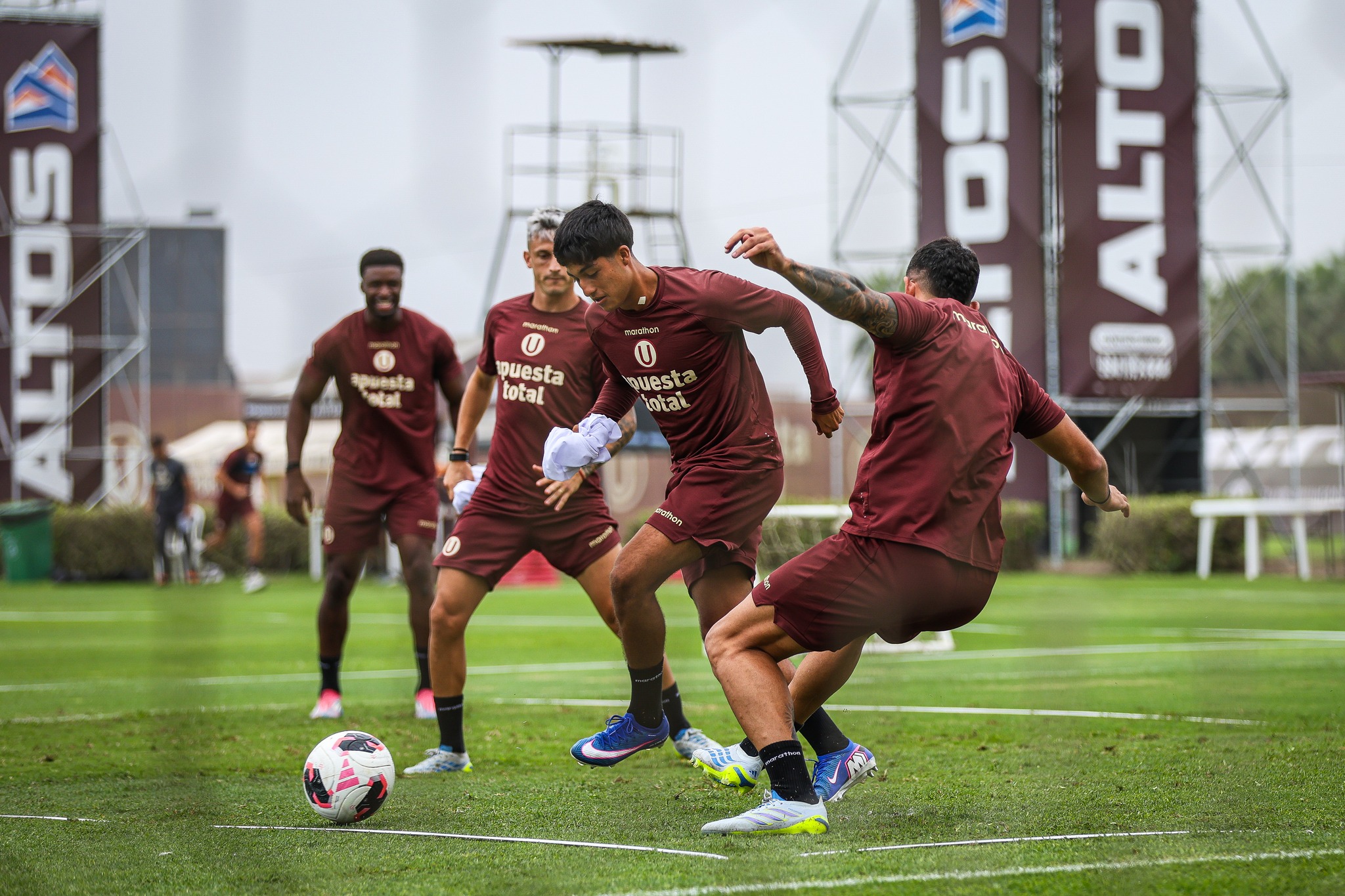 Universitario vs. Sport Boys: ¿a qué hora juegan y donde VER EN VIVO el partido?