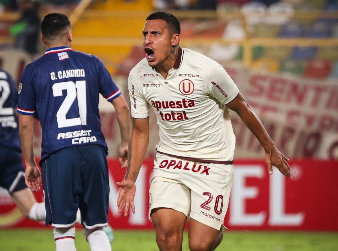 Universitario derrotó a Nacional en el partido de ida en el Estadio Monumental. (Foto: Universitario de Deportes)