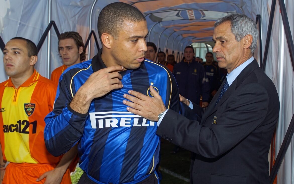 Héctor Cúper dirigió a Ronaldo en el Inter de Milán. (Foto: El Gráfico)
