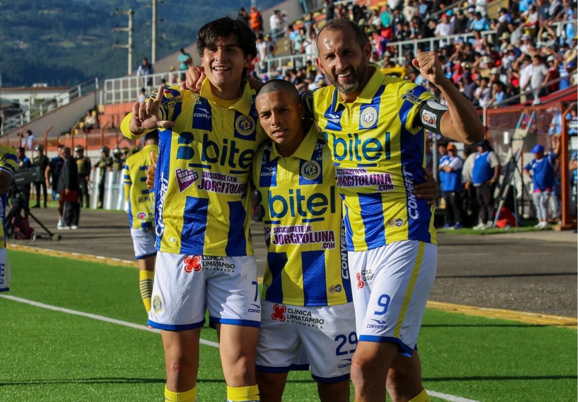 Hernán Barcos lideró la victoria de FC Cajamarca ante Sporting Cristal. (Foto: Liga de Fútbol Profesional – Perú)