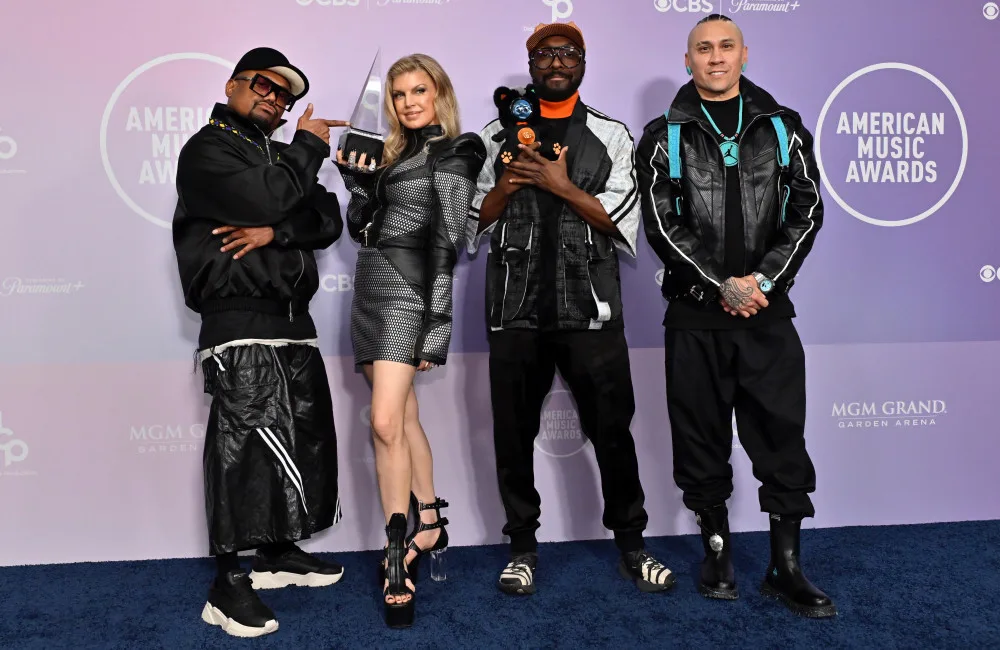 Reencuentro de Fergie y Black Eyed Peas desata euforia en redes sociales
