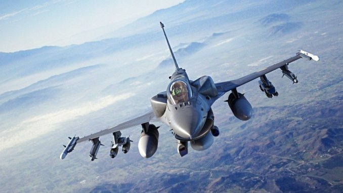 Aviones F-16: Comisión de Defensa evalúa compra este lunes 4