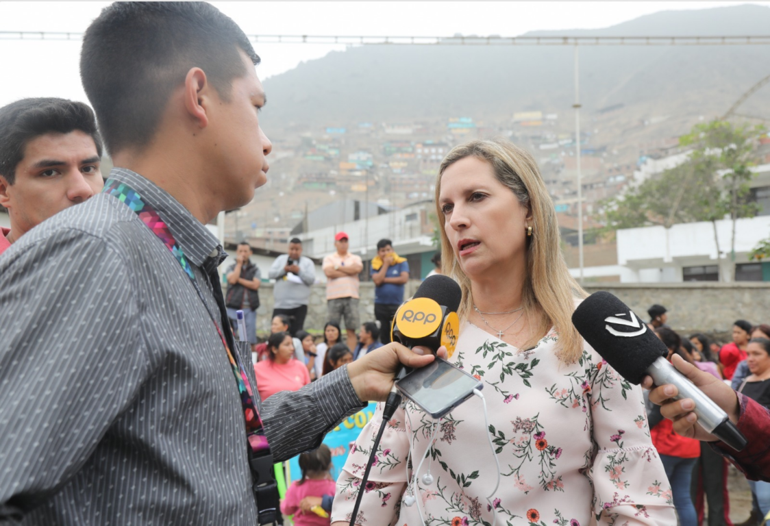Ley de la silla: Congreso aprueba descanso laboral sentado