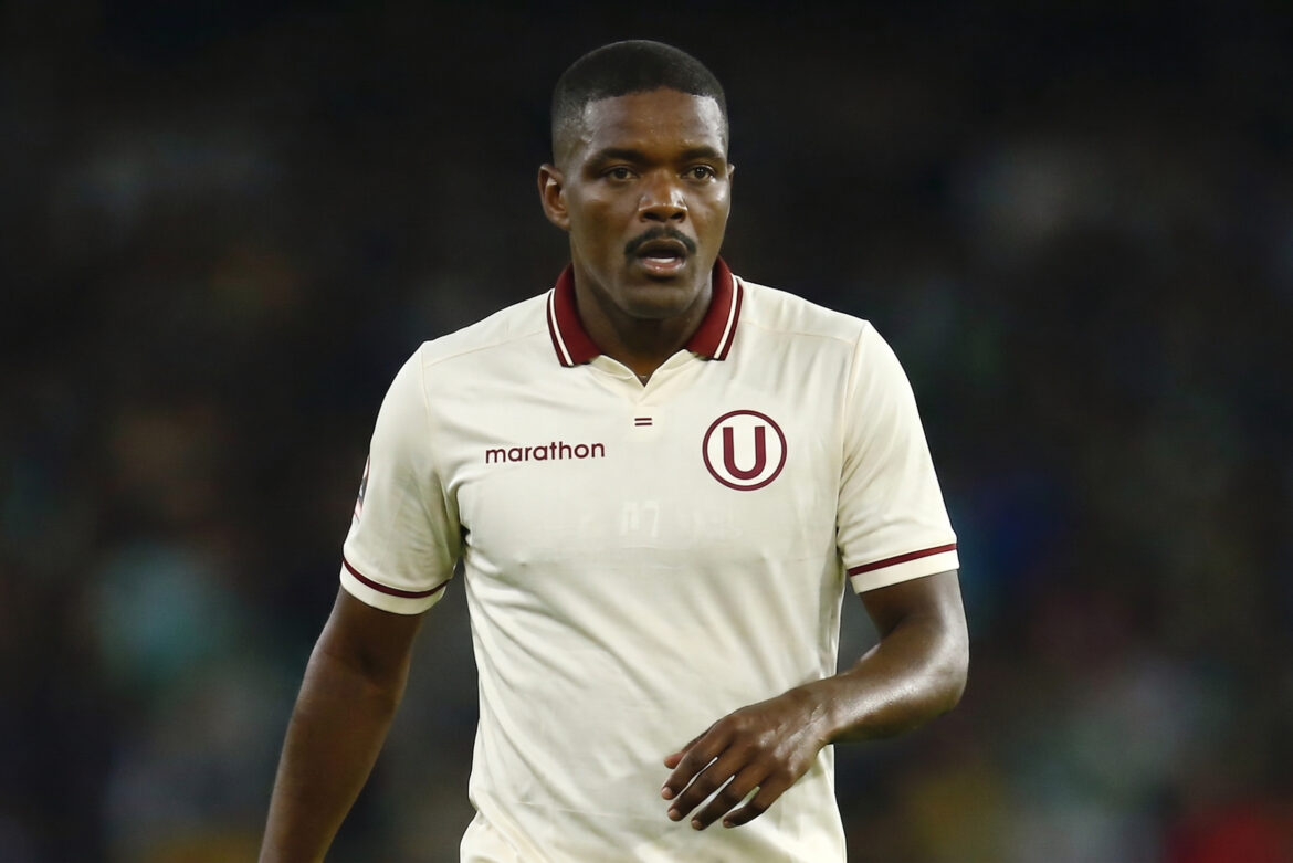 William Carvalho podría jugar en Universitario en el Torneo Clausura. (Foto editada)