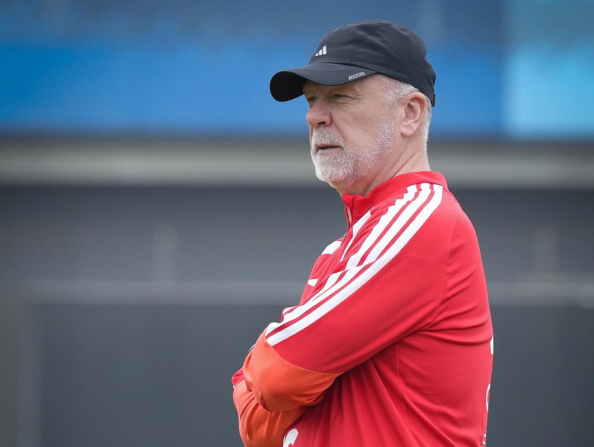 Mano Menezes comentó sobre la ausencia de Renato Tapia (Foto: Federación Peruana de Fútbol – FPF)