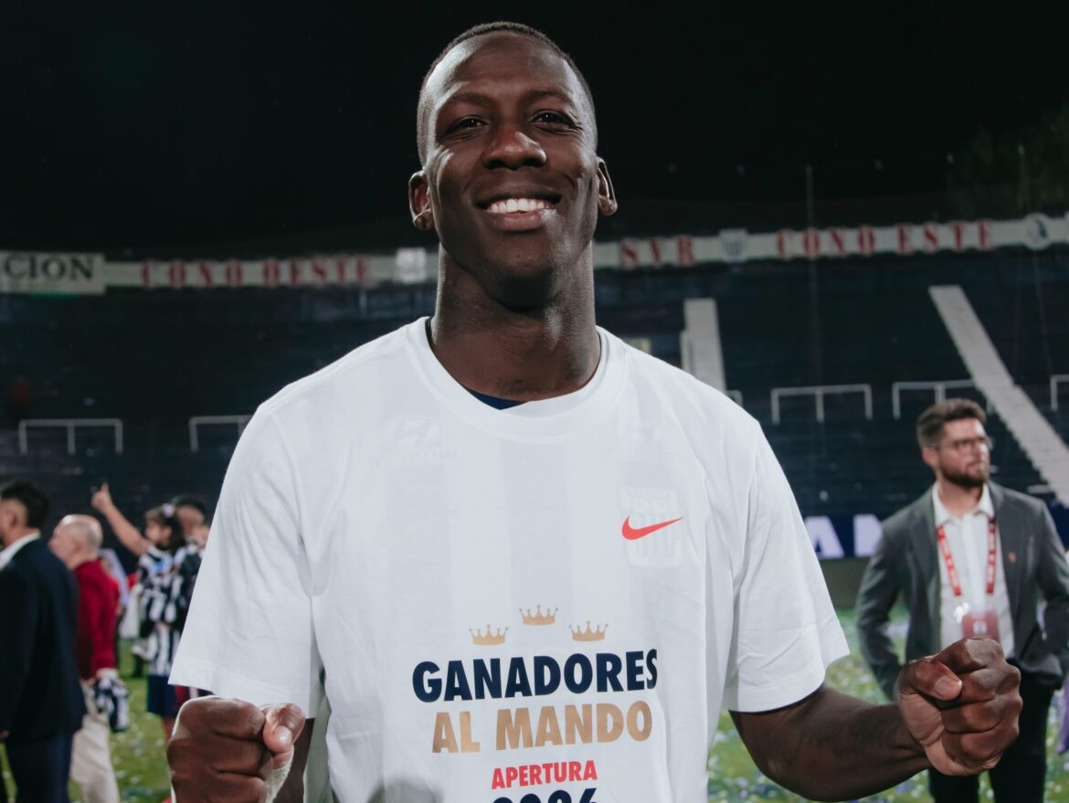 Luis Advíncula comentó sobre lo que será el Torneo Clausura 2026. (Foto: Alianza Lima)