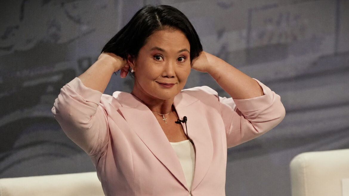 Keiko Fujimori mantiene la ventaja sobre Sánchez en el conteo de votos. Foto: José Jake/Caretas